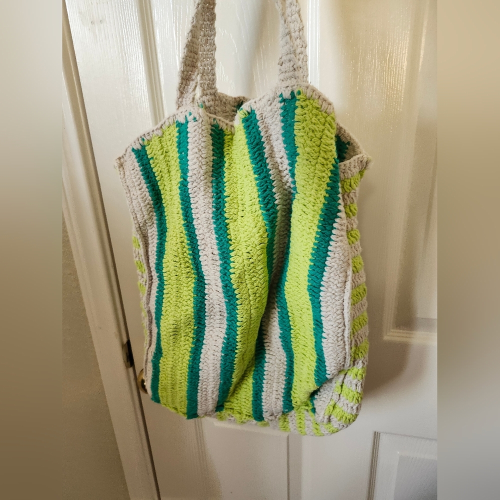 Universal Thread Striped Green and White Tote Bag - Picture 8 of 9